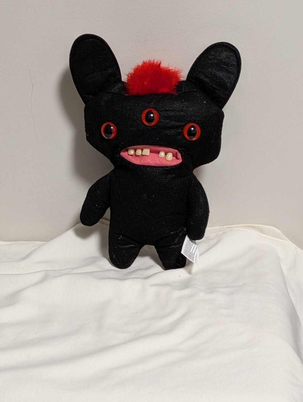 Zuru Fuggler Hairy Fuggs  9” Plush . Felt Like Material With A Hairy Mane.